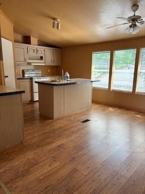 Foto del edificio - 4915 Apache Ln