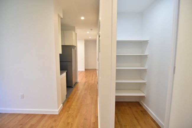 Building Photo - 3971 Gouverneur Ave