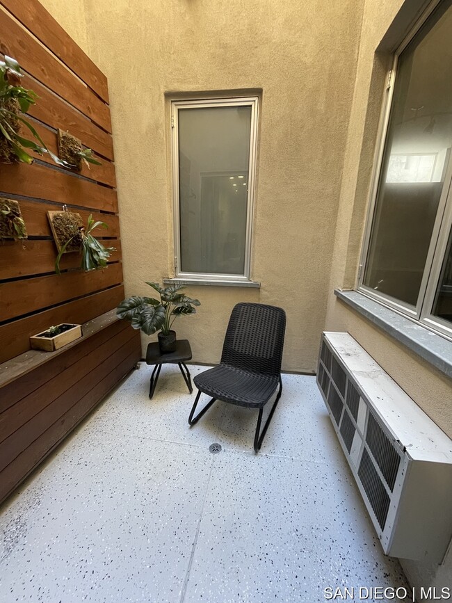 Building Photo - 1601 Kettner Blvd