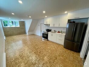 Building Photo - 2839A Rue Arcand