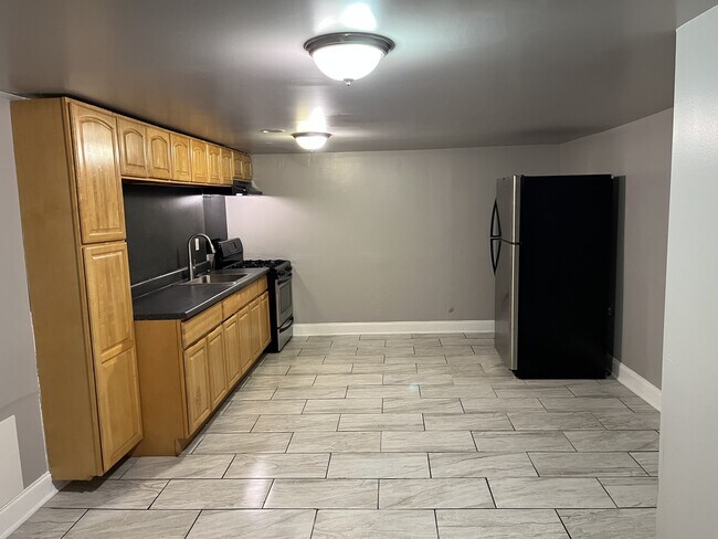 Foto del edificio - 4900 Walton Ave