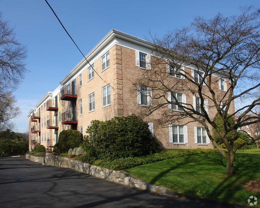 Portal Ridge Apartments in Greenwich, CT