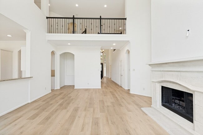 Building Photo - 9318 Rainbluff Ln