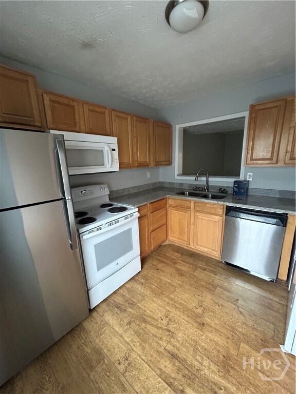 Foto del edificio - 1138 S Barnett Shoals Rd