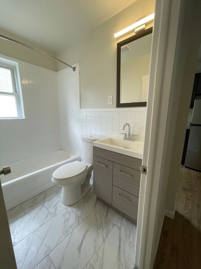 Foto del edificio - Beechwood Court Apartments