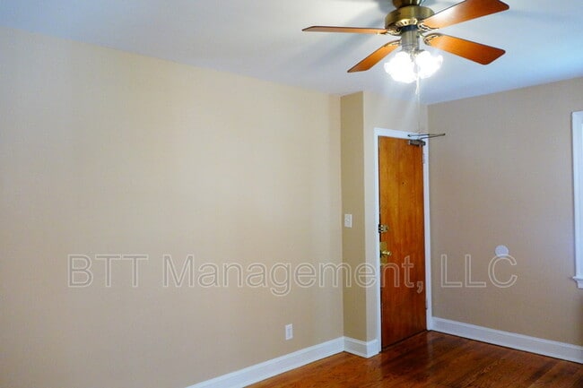 Foto del edificio - 8401 Greenwood Ave