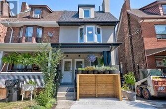 Building Photo - 449 Margueretta St