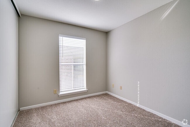 2HAB, 1BA - 794 ft² - Reserve at 63 Sixty Three