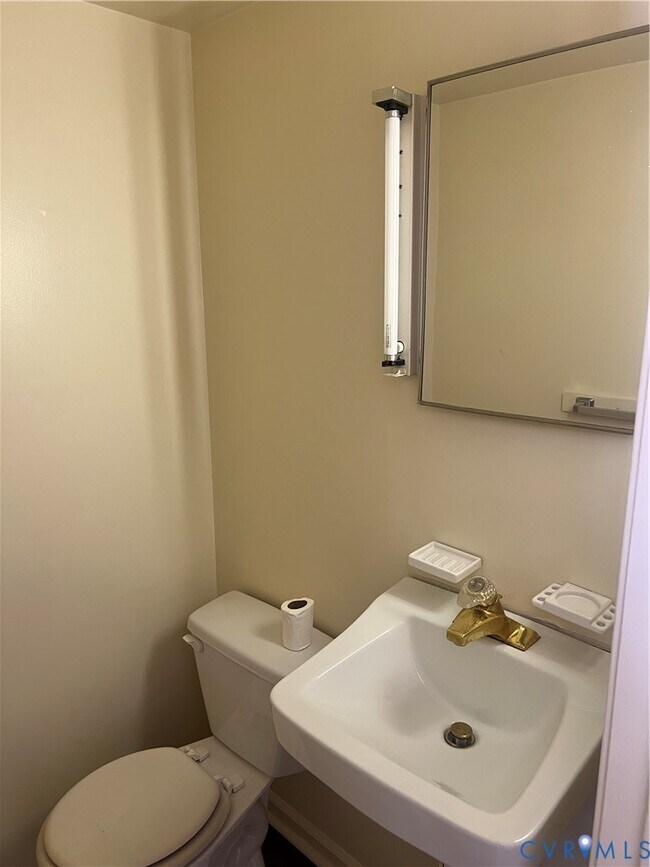 Foto del edificio - 3308 Woodlawn St