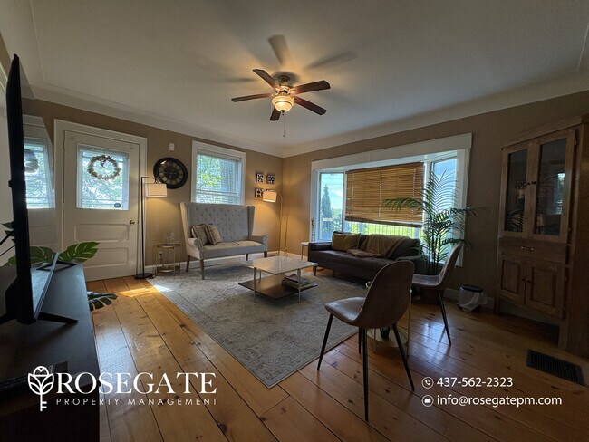 Building Photo - Spacious 4-Bedroom Detached Home with 15+ Parking Spaces – Niagara Falls