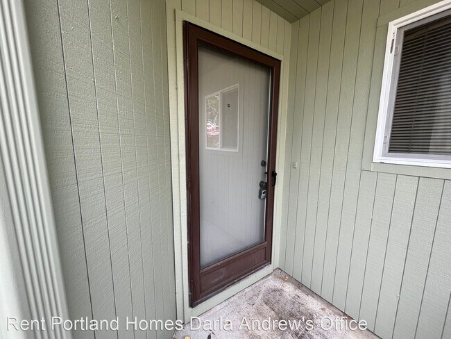 Foto del edificio - 4 br, 2 bath House - 1653 NW Rolling Hill Dr