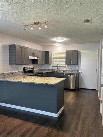 Foto del edificio - 1724 Jenkins Ln