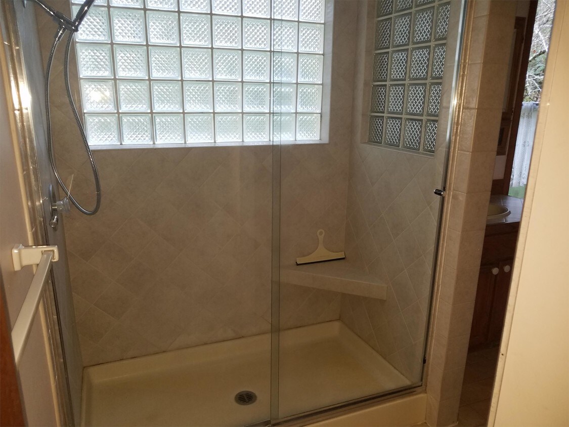 Foto principal - 32386 Wilson Creek Rd