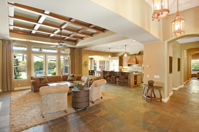 Building Photo - 81075 Giacomo Way