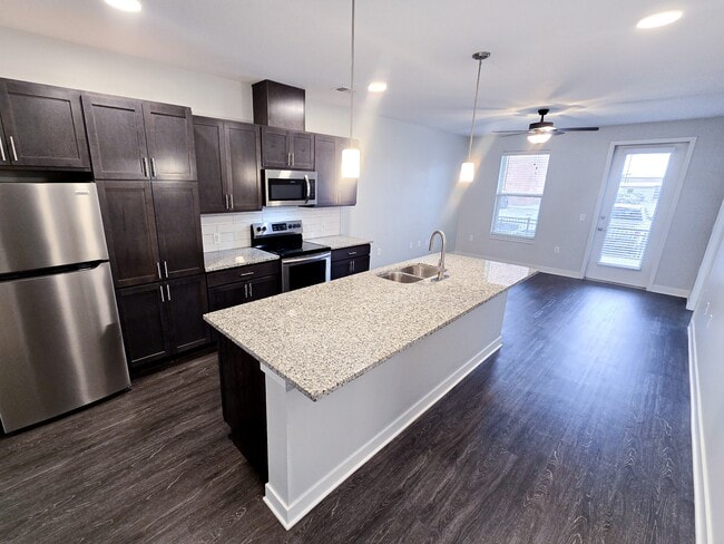 Interior Photo - Wesmont