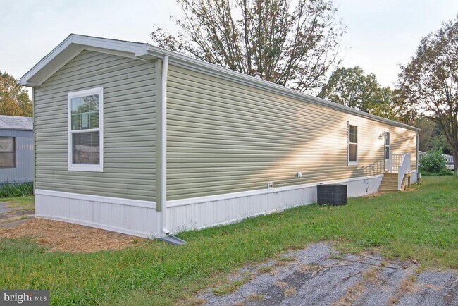 Building Photo - 200 Beechwood Ave