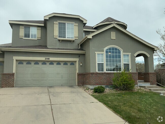 Building Photo - 2540 S Flanders Ct