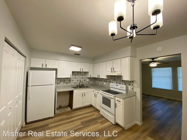 Building Photo - 2 br, 1 bath House - 5821 NW 23rd Terrace ...