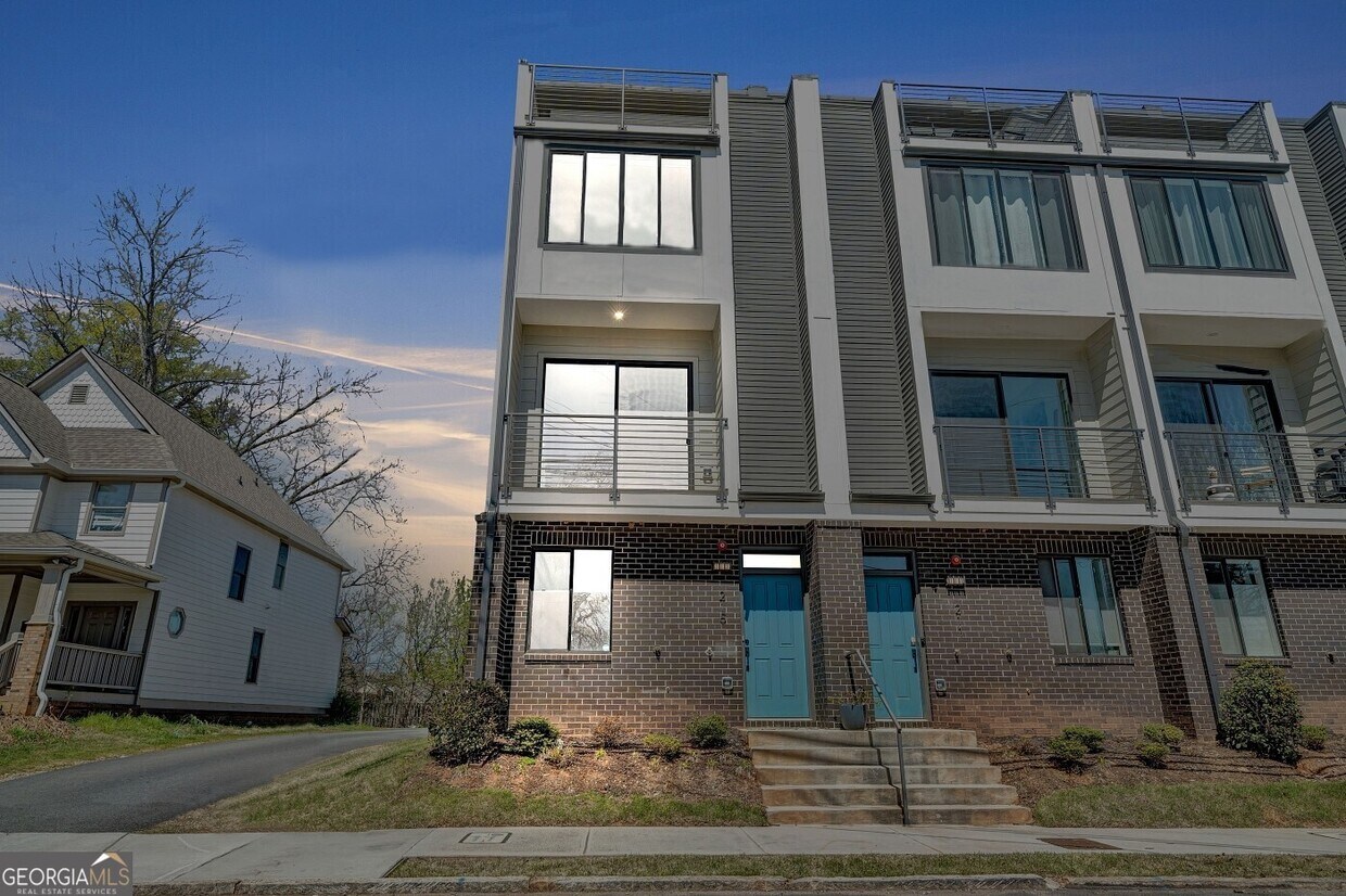 Foto principal - 215 Bass St SW