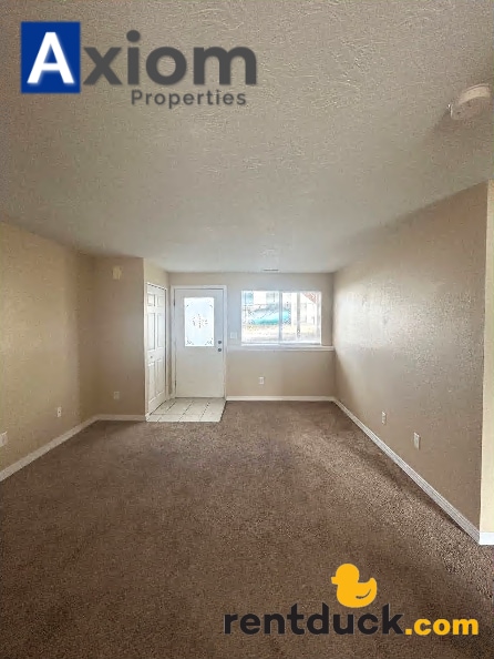 Foto del edificio - 711 Franklin Ave