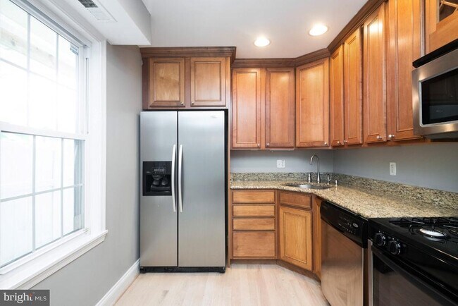 Foto del edificio - 520 S Bethel St