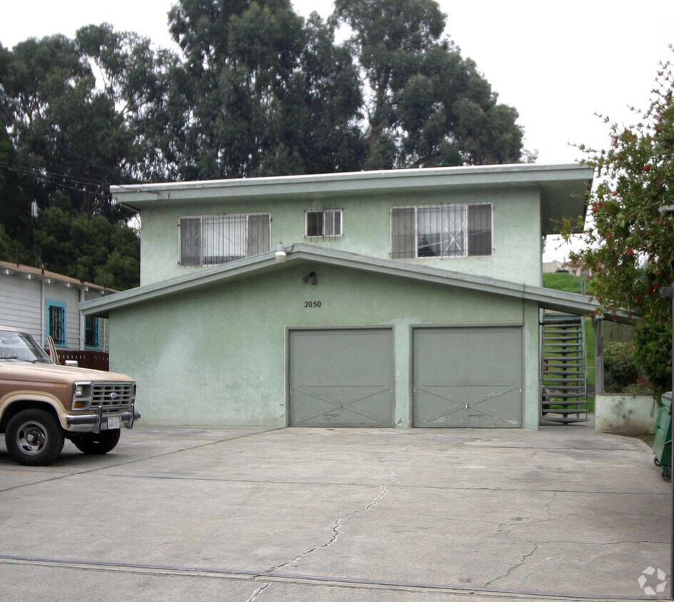 Foto del edificio - 2050 Harrington Ave