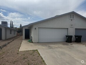 Building Photo - 2014 Gates Ave