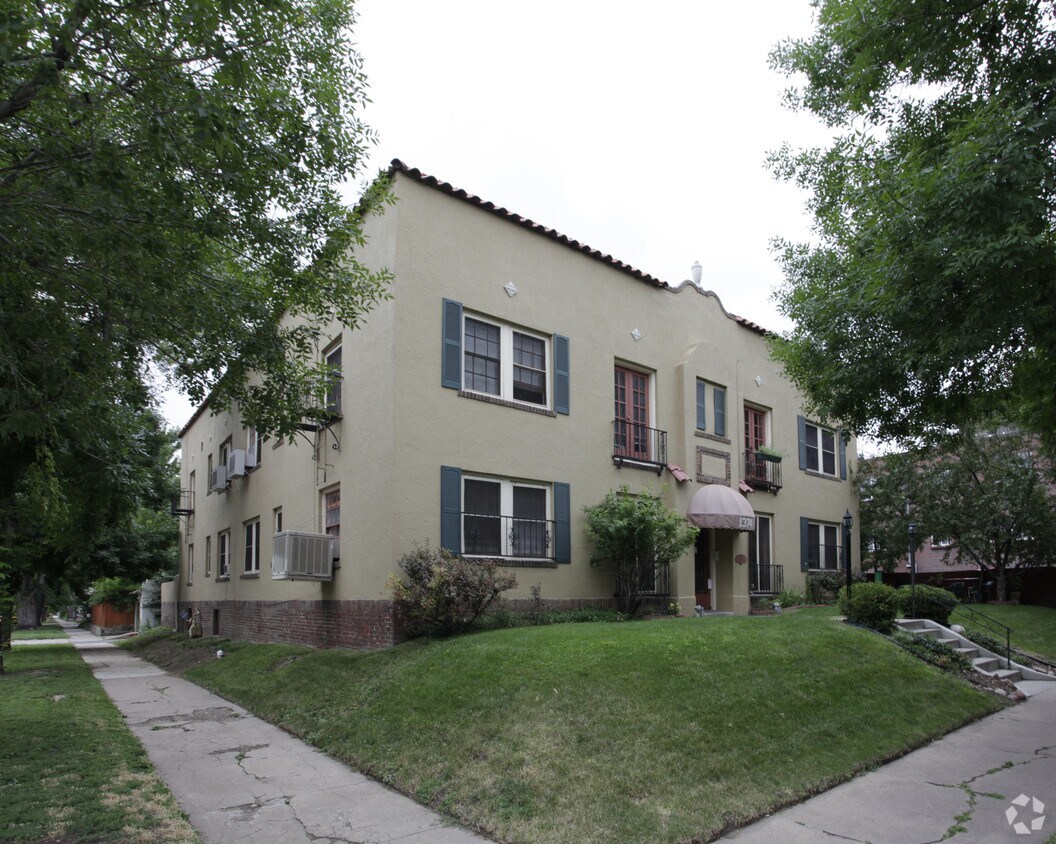 Primary Photo - 1374 St Paul St