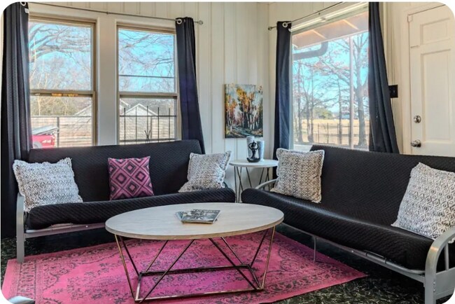 Foto del edificio - 431 N Holmes St