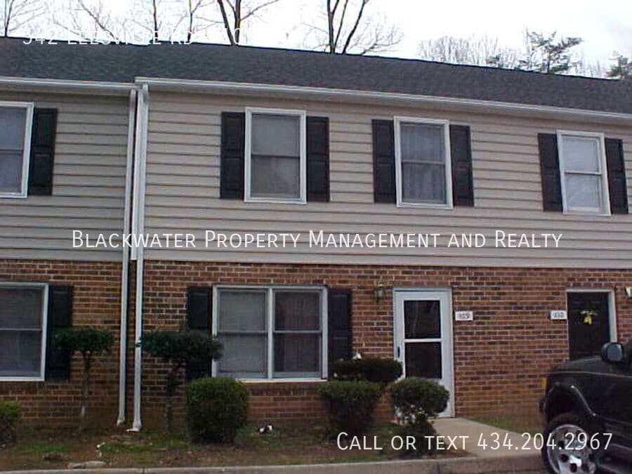 Foto principal - 542 Leesville Rd
