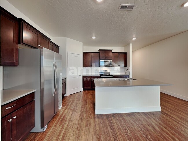 Foto del edificio - 5138 W White Ash Ct