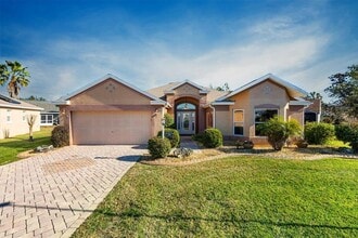 Building Photo - 1505 Doria Ln