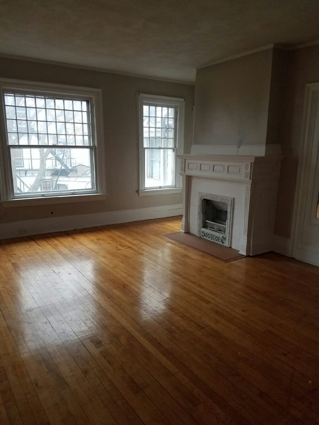 1912 W Genesee St, Syracuse, NY 13204 Apartments in Syracuse, NY