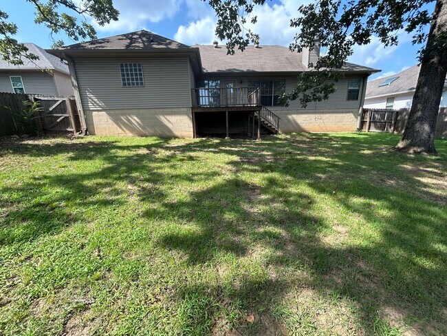 Foto del edificio - 4073 Willow Glen Cir