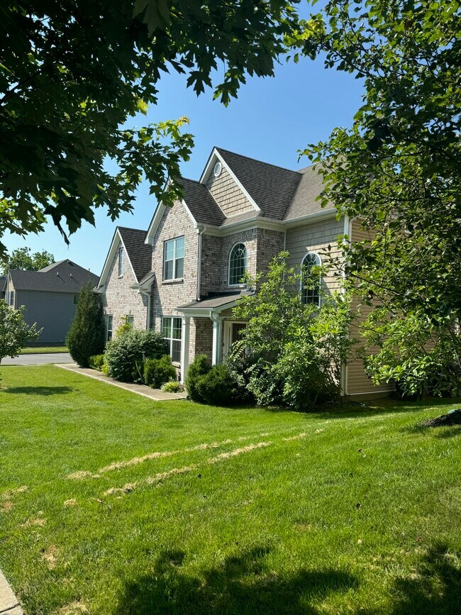 Foto del edificio - 290 Manitoba Ln