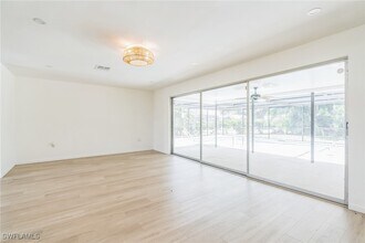 Building Photo - 13724 River Forest Dr