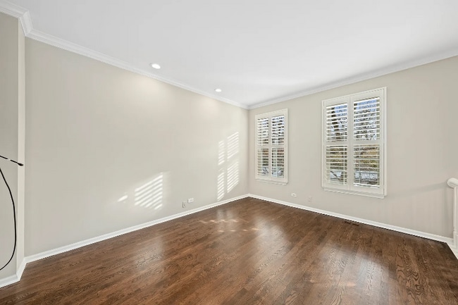 Building Photo - 2106 Rugen Rd