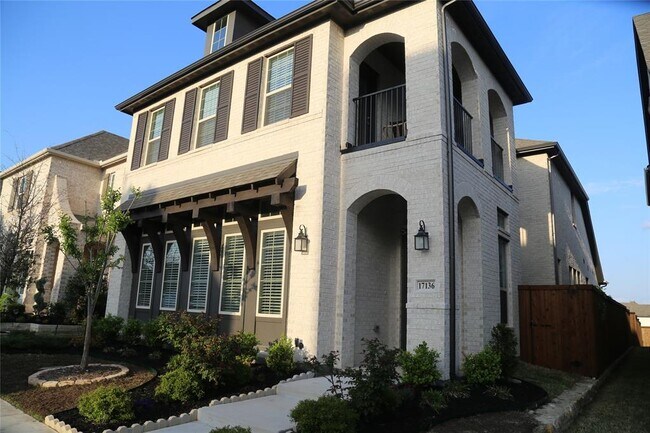 Building Photo - 17136 Lacebark Ln