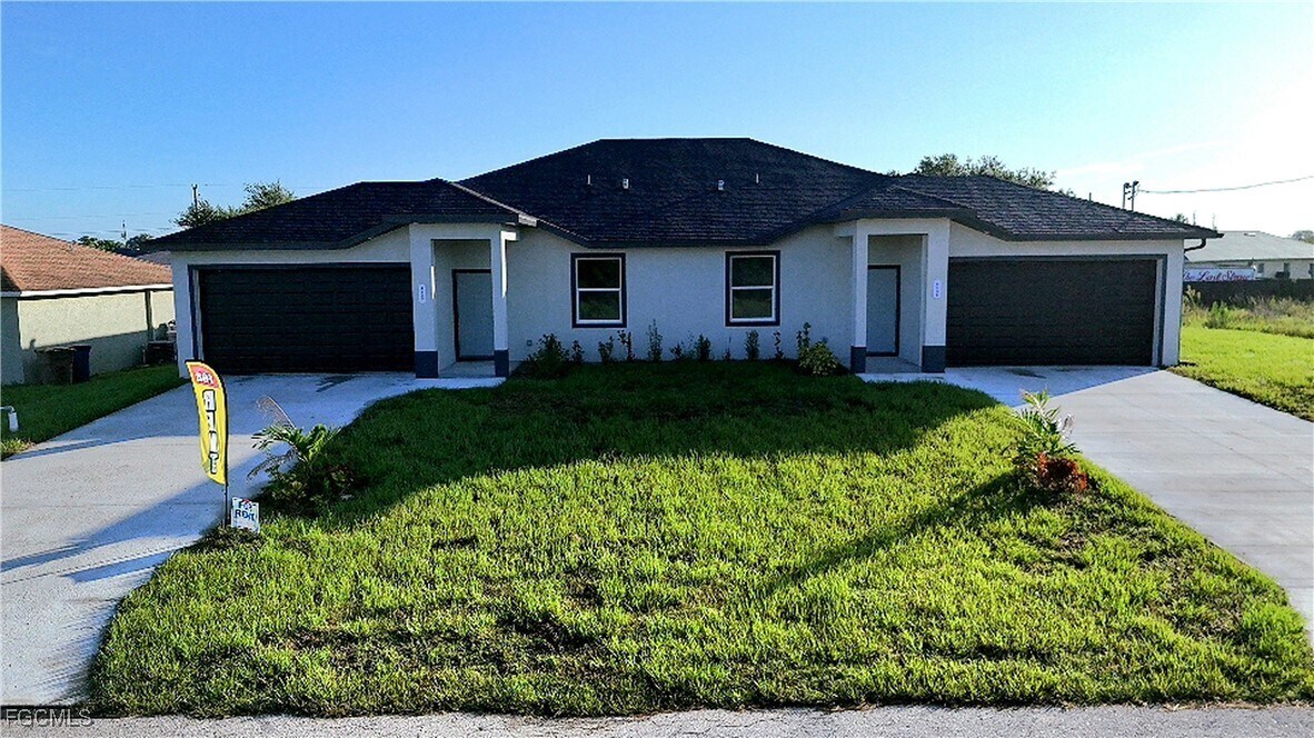 Foto principal - 4500-4502 22nd St SW
