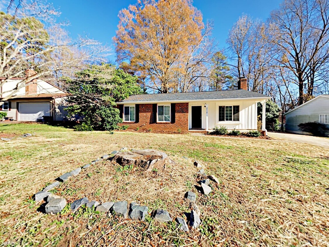 Primary Photo - 2518 Studley Rd
