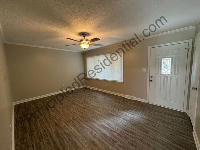Foto del edificio - Great 3 bedroom 2 bath home in Gastonia!