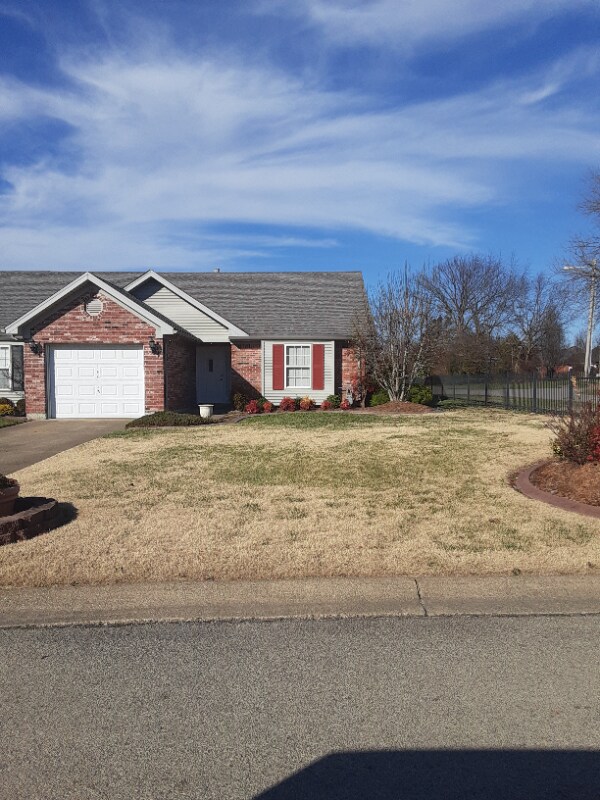 Primary Photo - 166 Bradford Pl