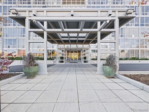 Building Photo - 3100 E Cherry Creek S Dr