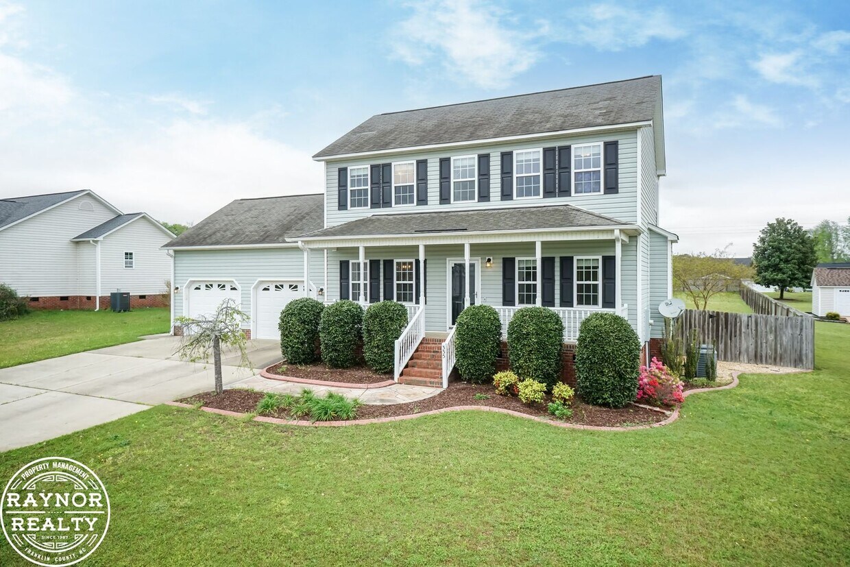 335 Moonlight Dr, FuquayVarina, NC 27526 House Rental in Fuquay