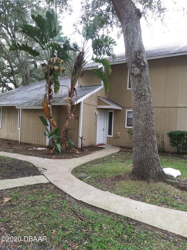 112 Tomoka Meadows Blvd, Ormond Beach, FL 32174 House for Rent in