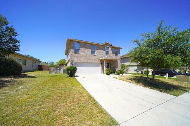 Foto del edificio - Beautifully Maintained Home in Schertz Now Available. Realtor Commission: $500