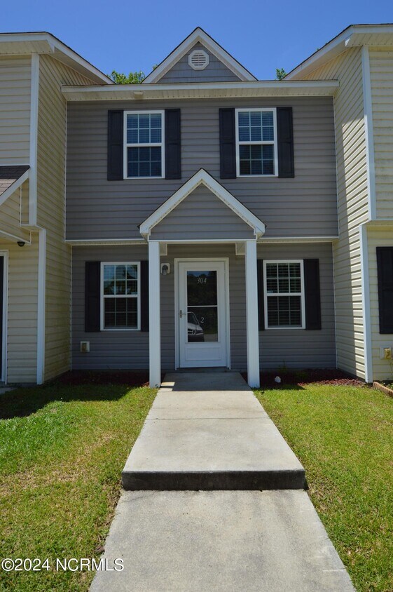 Primary Photo - 304 Burley Dr