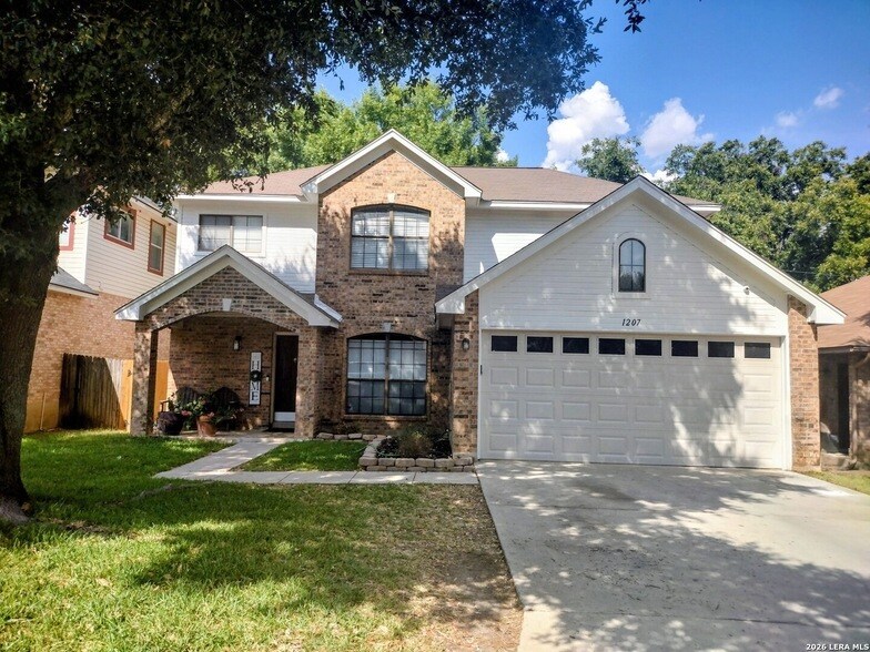 Foto del edificio - 1207 Canyon Parke Dr