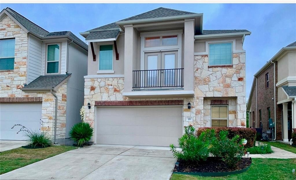 Foto principal - 2105 Town Centre Dr