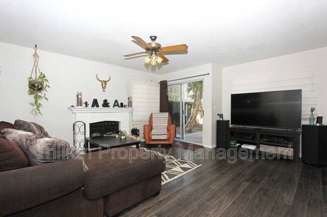 Building Photo - 24718 Leafwood Dr